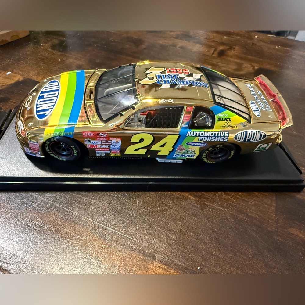 Jeff Gordon #24 Dupont 1998 Monte Carlo 3X Champion Limited 1:24 Scale Diecast